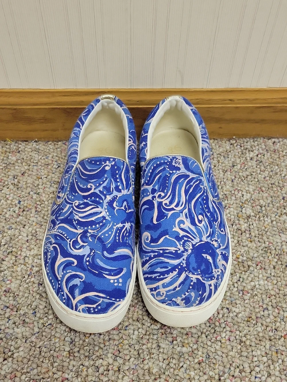 Lilly Pulitzer Julie Blue Swirl Slip-On Sneakers Sz 8 Summer Coastal Colorful